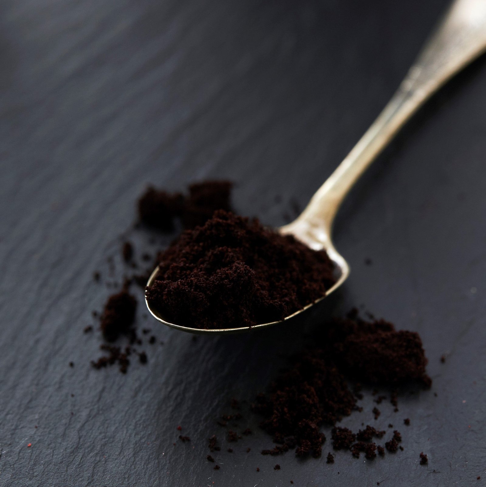ACAI-POWDER-CROPPED Organic Black Currant Powder - Image 1